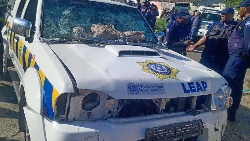 Suspect arrested after violent attack on police officers in Valhalla ...