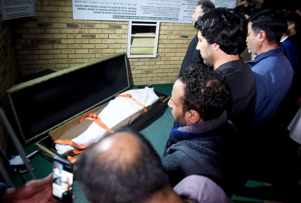 IN PICTURES | Hundreds mourn Emmarentia road rage victim as shooter ...